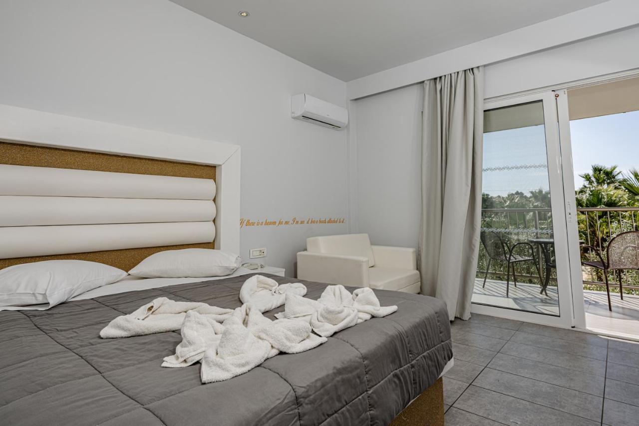 Hotell Caretta Island 4*